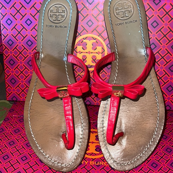 Tory Burch Red Leighanne Bow Flat Sandals 8.5 - Picture 3 of 11